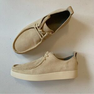Everlane Mens Suede Leather Desert Shoe in Cream Tan Size 7 NEW IN BOX